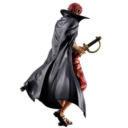 Figura Ichibansho de Shanks de One Piece con capa negra y espada - 3