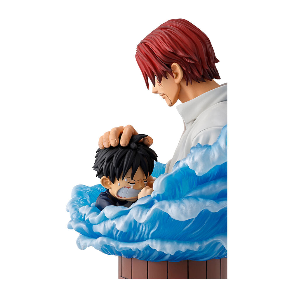 Figura Ichibansho de Shanks y Luffy de One Piece sobre olas azules - 3