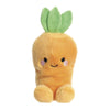 Peluche Zanahoria Palm Pals AURORA con hojas verdes