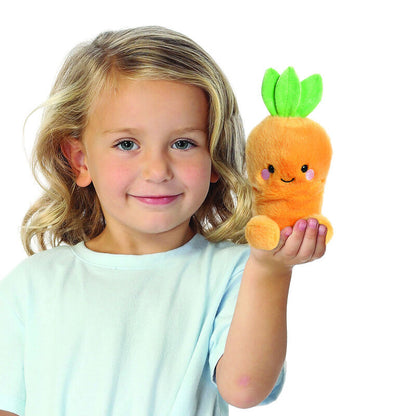 Peluche Zanahoria Palm Pals AURORA con hojas verdes - 6