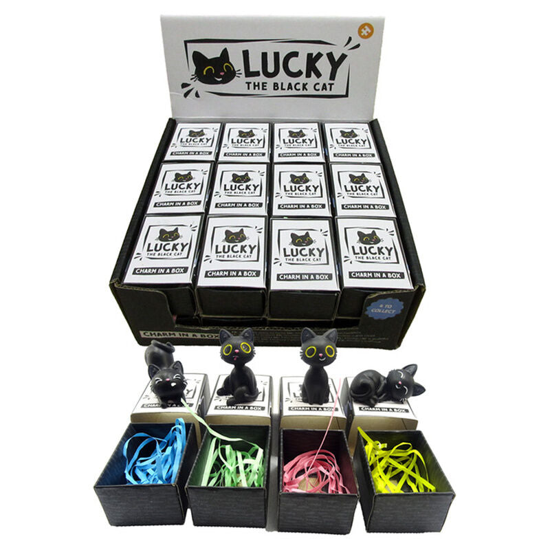 Amuletos de gato negro en figuras de resina con caja individual