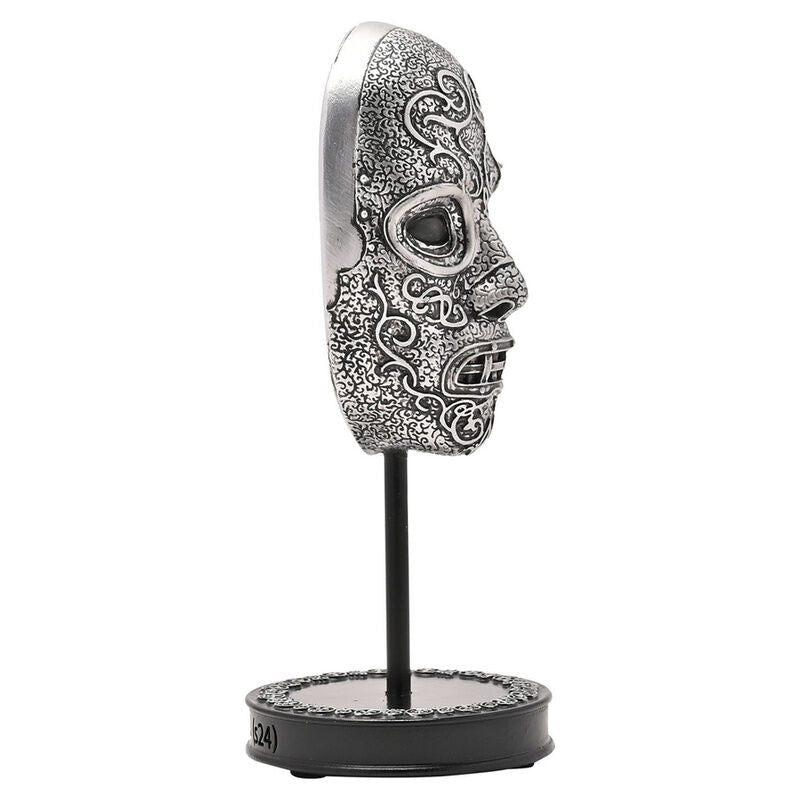 Figura de máscara de Mortífago de Harry Potter sobre soporte negro - 2
