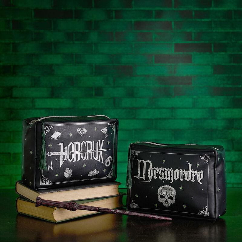 Neceser negro Harry Potter Horrocrux Dark Arts con borla lateral - 3