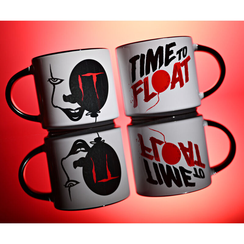 Taza blanca de IT con diseño de Pennywise, globo y asa negra - 4