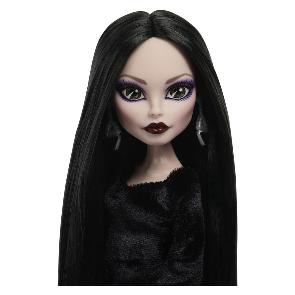 Muñeca Morticia Wednesday de Monster High con vestido negro y rojo - 3