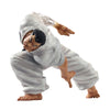 Figura Ichibansho de Katsumi Orochi en postura de combate con uniforme blanco