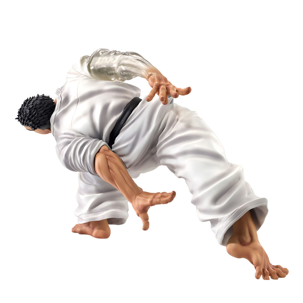 Figura Ichibansho de Katsumi Orochi en postura de combate con uniforme blanco - 4