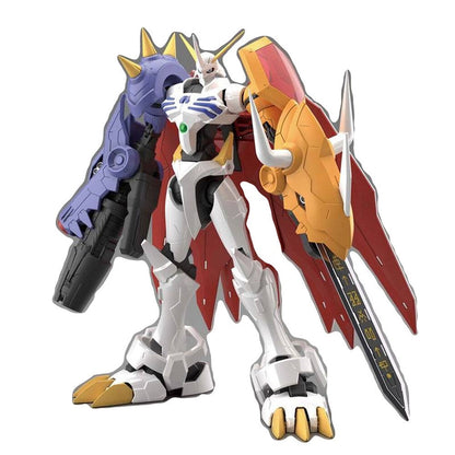 Maqueta ensamblada de Omegamon de Digimon con armadura blanca y detalles multicolor