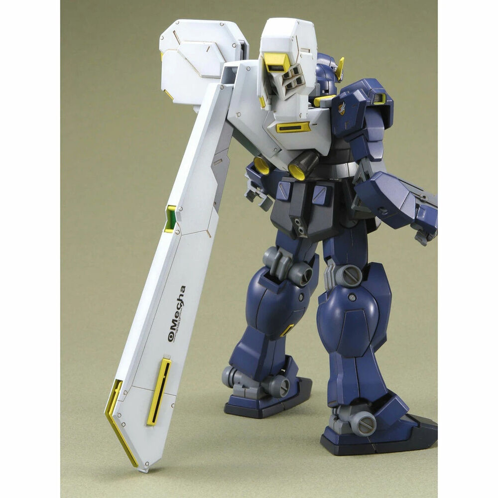 Maqueta HGUC 1/144 del Gundam Hazel TR-1 con rifle y escudo - 2