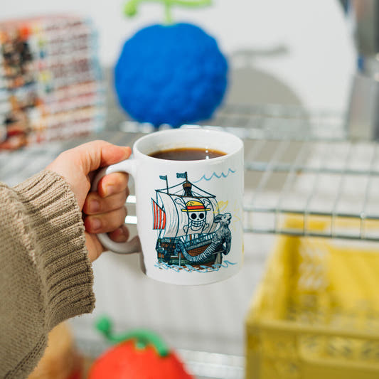 Taza blanca de cerámica One Piece con ilustración del Going Merry - 5
