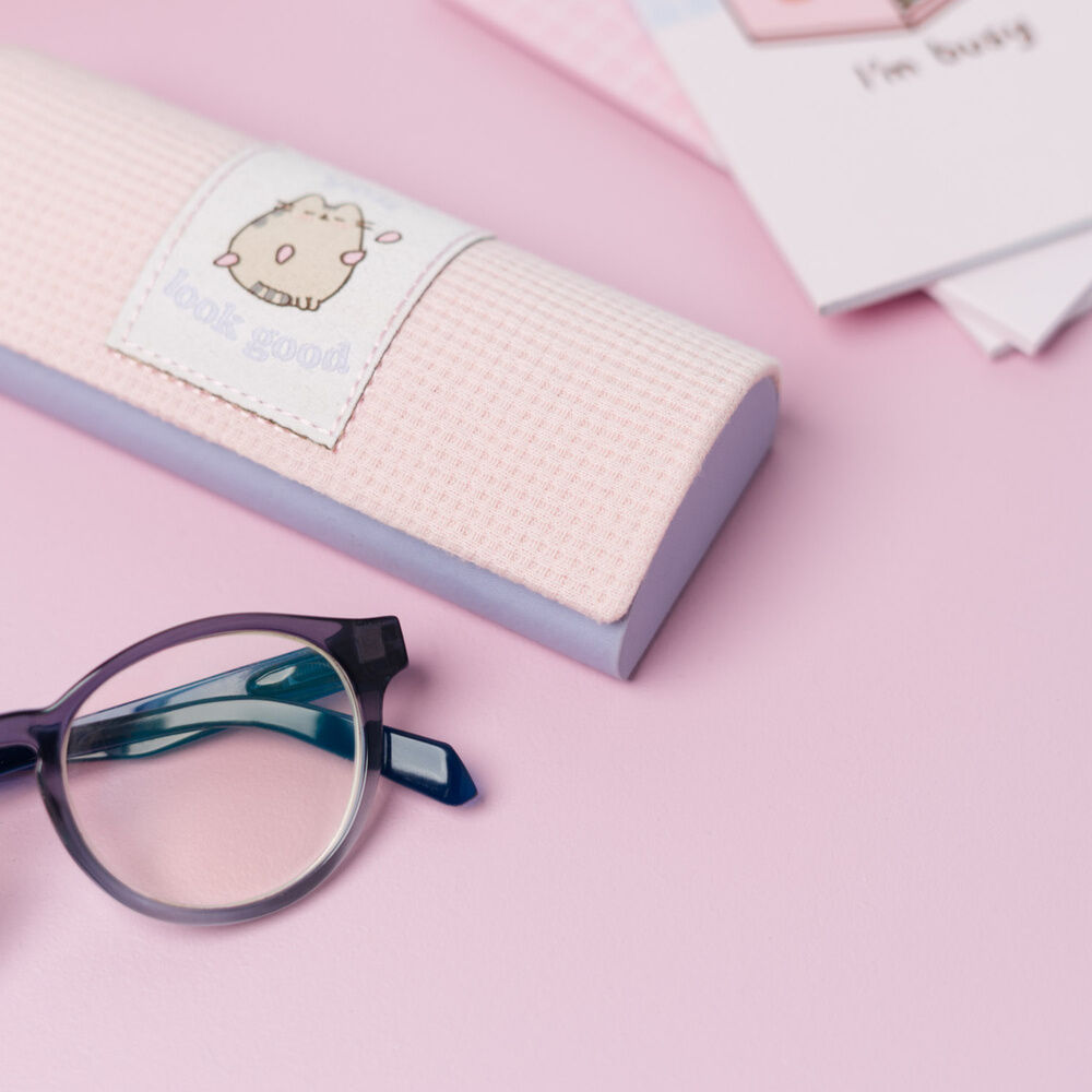 Funda rígida rosa y lila para gafas con diseño bordado de Pusheen - 5