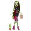 Muñeca Venus McFlytrap de Monster High con Chewlian