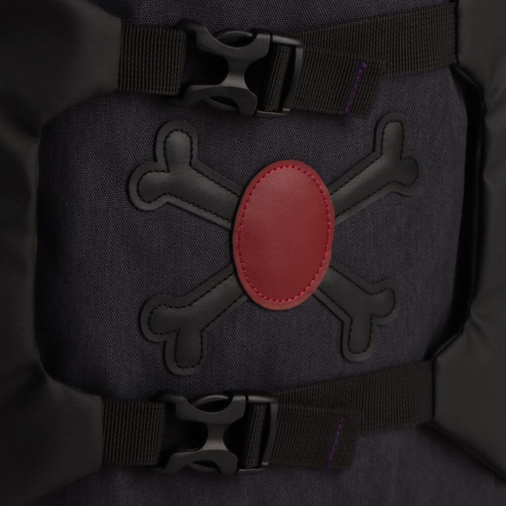 Mochila negra CERDÁ de Masters of the Universe con detalles morados - 6