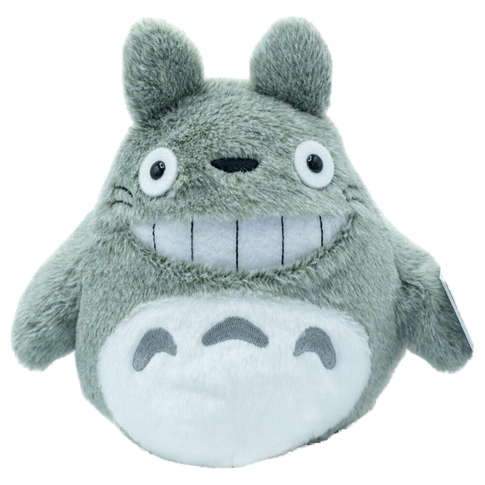 Peluche gris de Totoro con vientre blanco y gran sonrisa