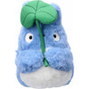 Peluche Totoro azul Nakayoshi con hoja verde