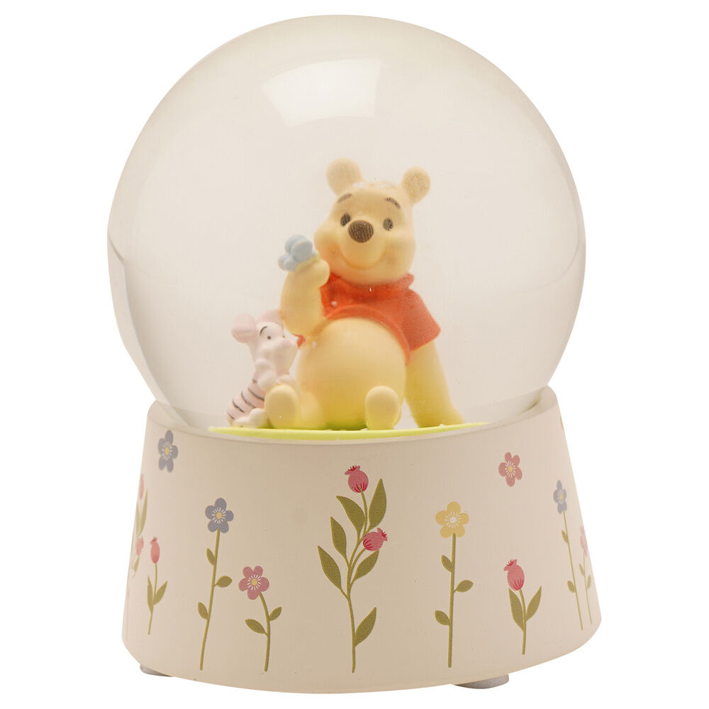 Bola de nieve Disney de Winnie the Pooh y Piglet con base floral