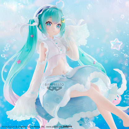 Figura Hatsune Miku Clearluxe Jellyfish de 20 cm con diseño acuático - 3