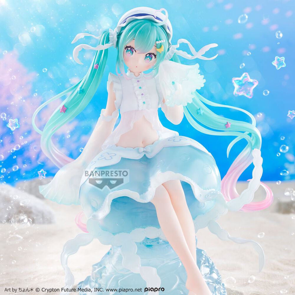 Figura Hatsune Miku Clearluxe Jellyfish de 20 cm con diseño acuático - 4