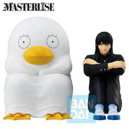 Figura Ichibansho de Katsura de Gintama junto a una figura blanca con pico amarillo