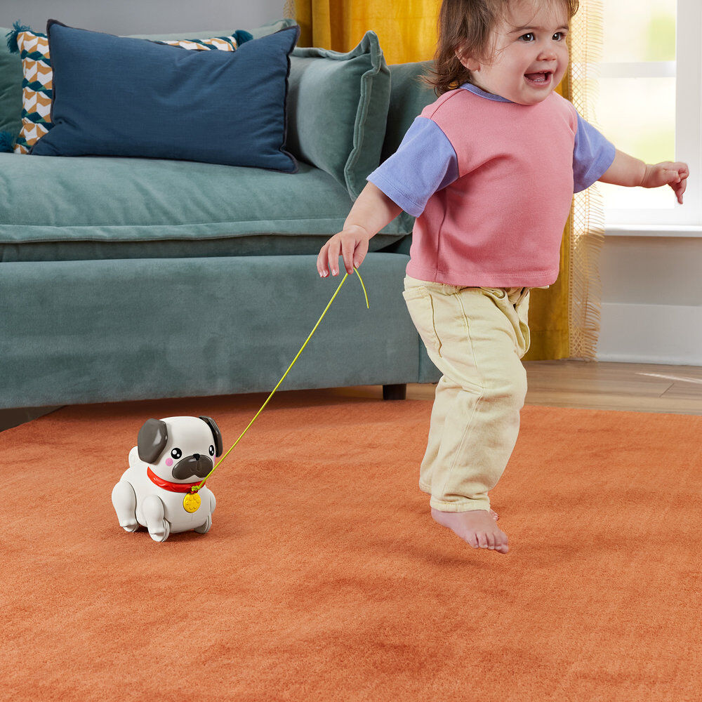 Perrito carlino de arrastre Fisher-Price con correa - 2