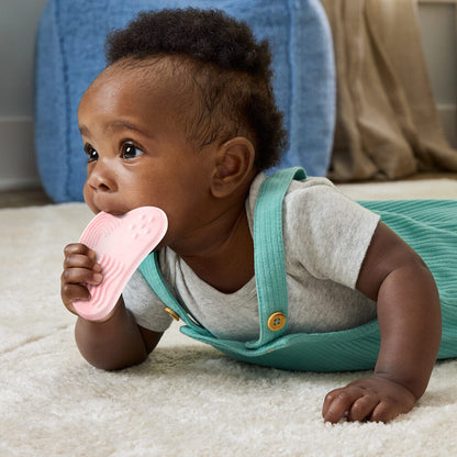 Set sensorial de cuidado personal Fisher-Price con seis juguetes para bebé - 6