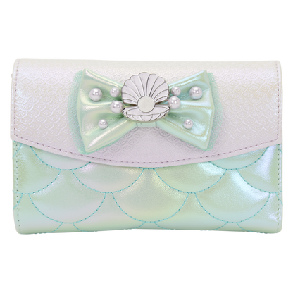 Cartera Loungefly iridiscente de La Sirenita con lazo y concha