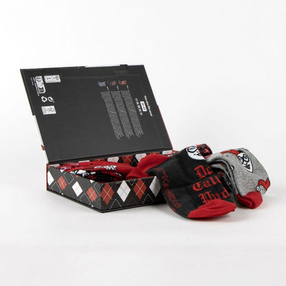 Set de calcetines Harley Quinn DC Comics con tres diseños en caja - 3