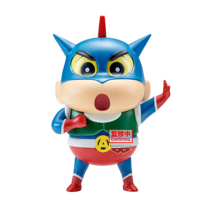 Figura de Shin-chan vestido como Action Kamen