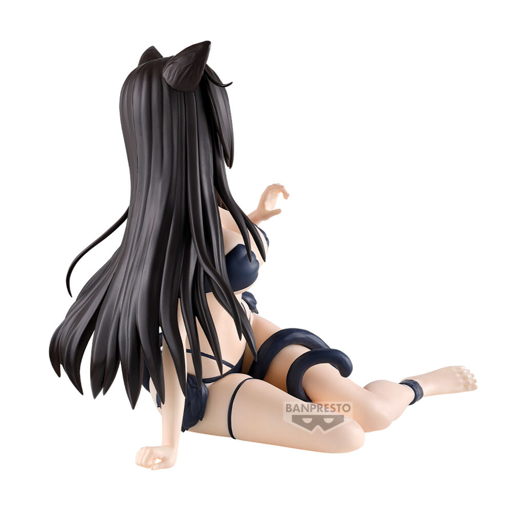 Figura de Yui Kotegawa con diseño felino, sentada - 4