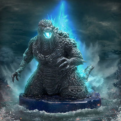 Figura de Godzilla Minus One con aliento atómico azul sobre base - 5