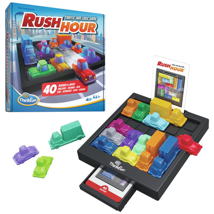 Juego de mesa Rush Hour con vehículos en un atasco - 2