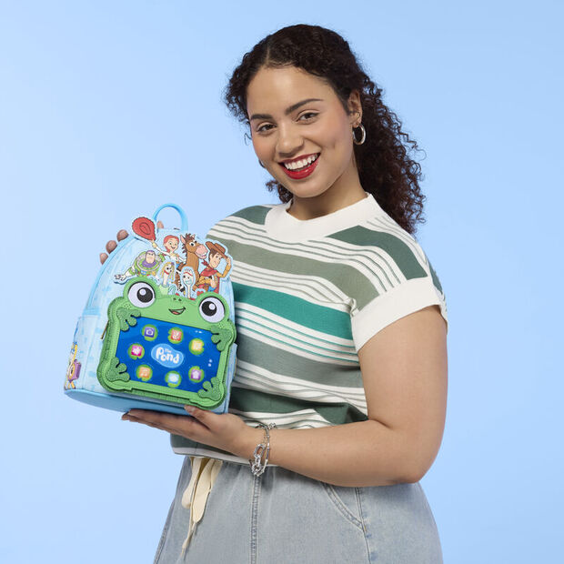Mochila Loungefly Toy Story 5 azul con personajes Disney Pixar - 7