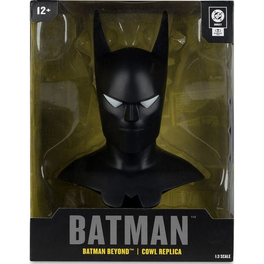 Busto negro de Batman Beyond de McFarlane Toys en su caja