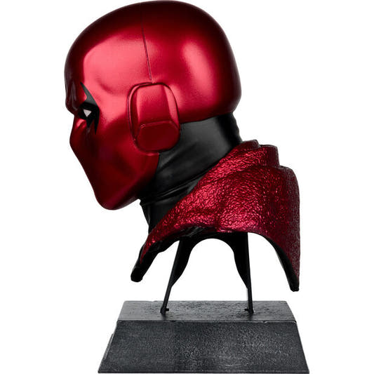 Busto de Red Hood de Batman: Three Jokers con base y caja con ventana - 4