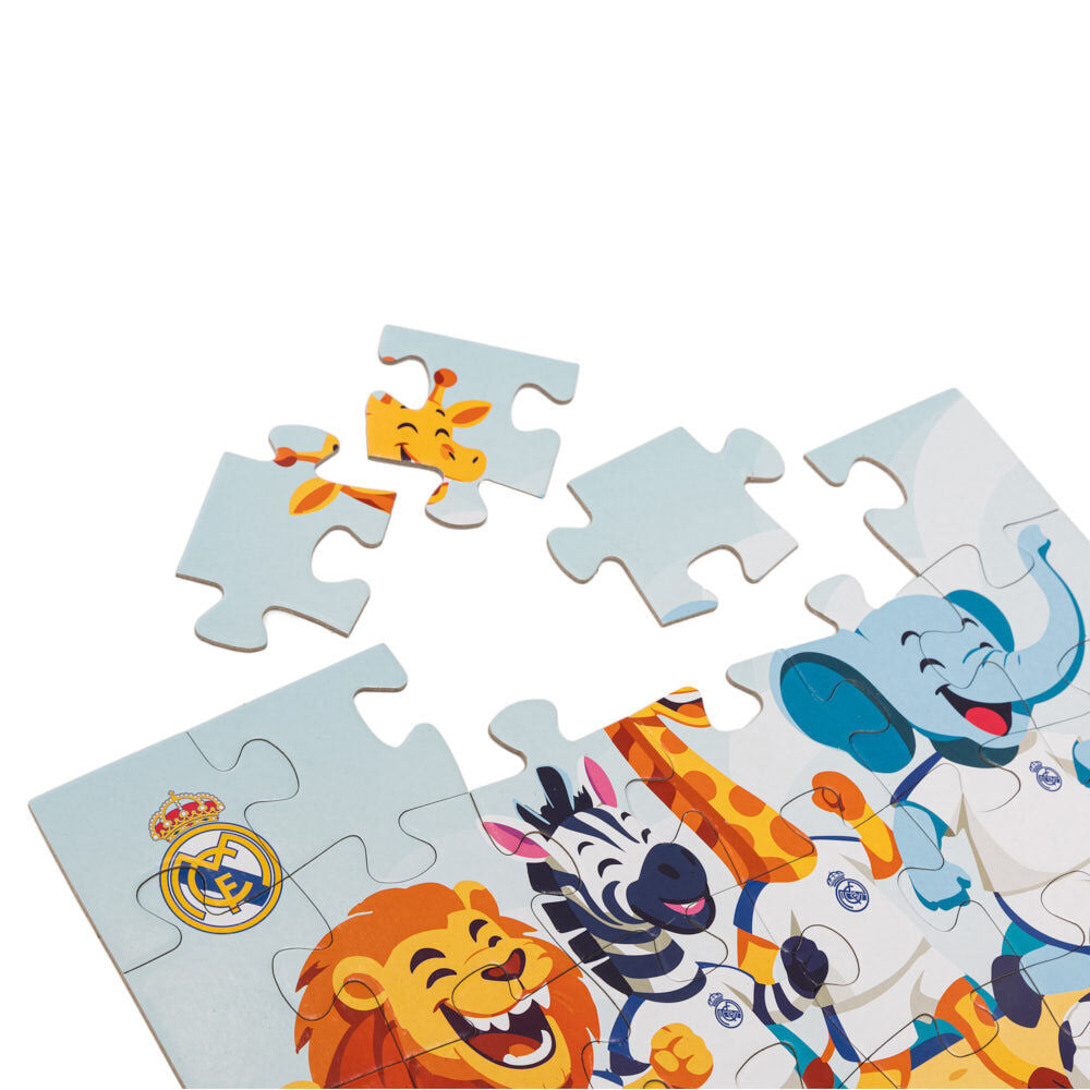 Puzzle de 24 piezas del Real Madrid con animales jugando al fútbol - 2