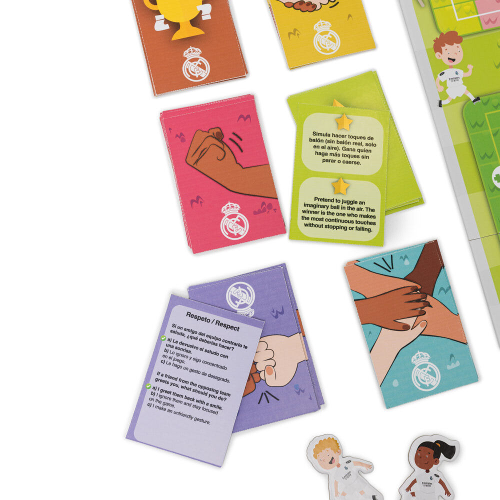 Juego de mesa Hala Valores Real Madrid con tablero, cartas, dado y peones - 3