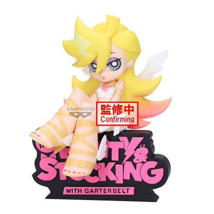 Figura Panty Angel de Banpresto con alas y base de Panty & Stocking