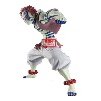 Figura Akaza II Grandista de Demon Slayer en pose de ataque
