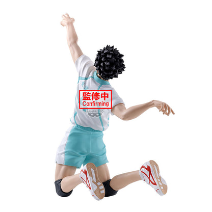 Figura Banpresto de Hajime Iwaizumi de Haikyu!! en pose de voleibol - 4
