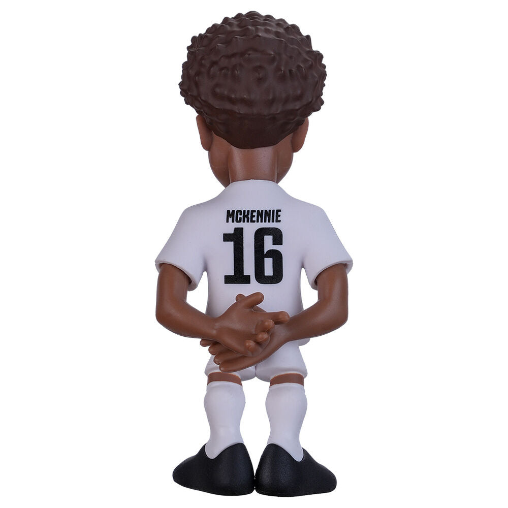 Figura MINIX de McKennie con uniforme de la Juventus en su caja - 2