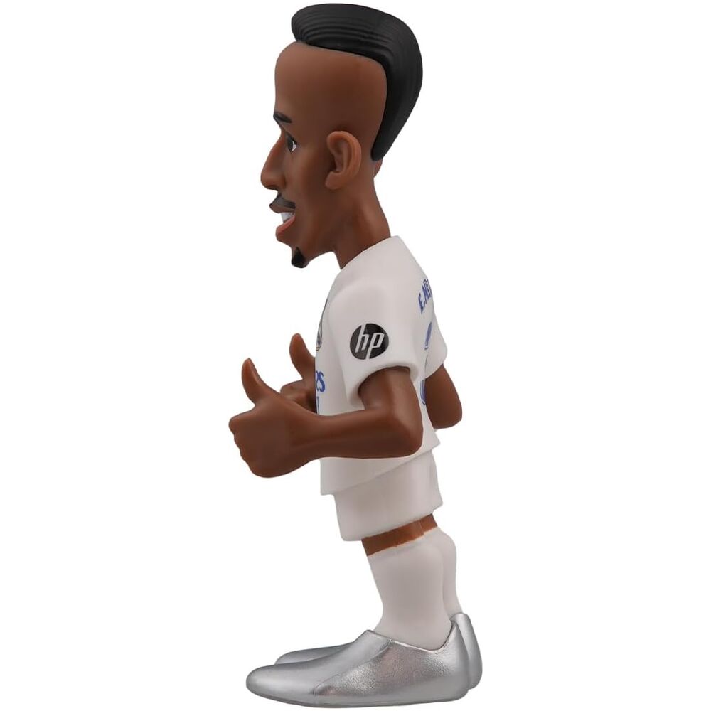 Figura MINIX de Militão con la equipación del Real Madrid en su caja - 3