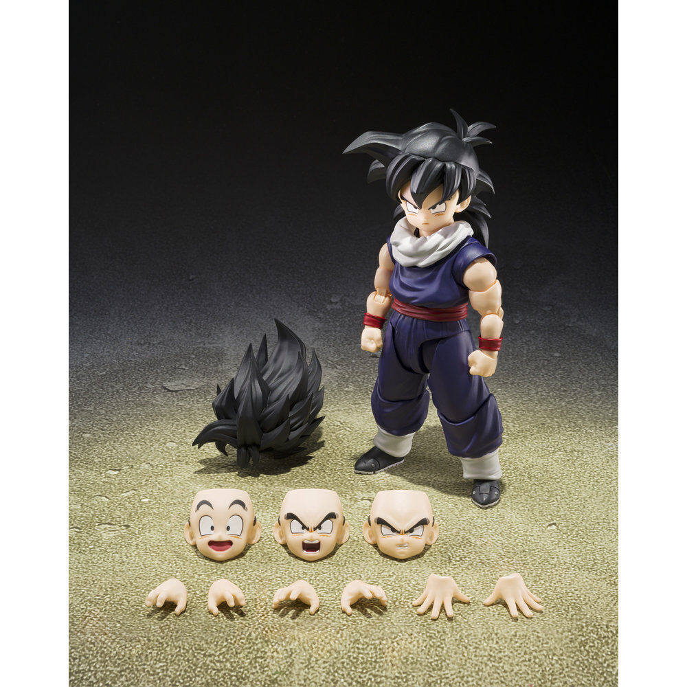 Figura S.H. Figuarts de Son Gohan con ropa morada y bufanda blanca - 2