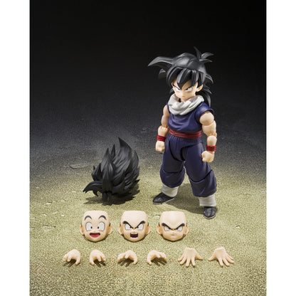 Figura S.H. Figuarts de Son Gohan con ropa morada y bufanda blanca - 2