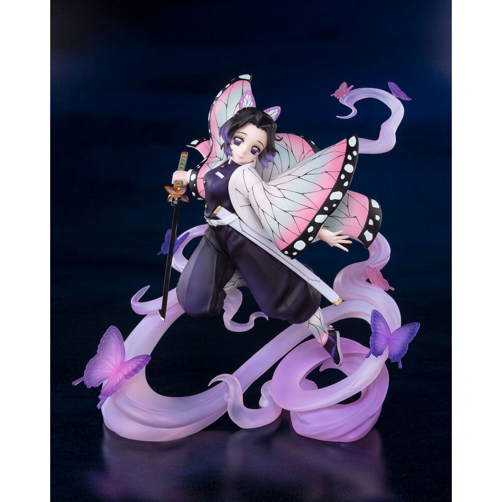 Figura S.H.Figuarts de Kocho Shinobu con espada y motivos de mariposa - 5