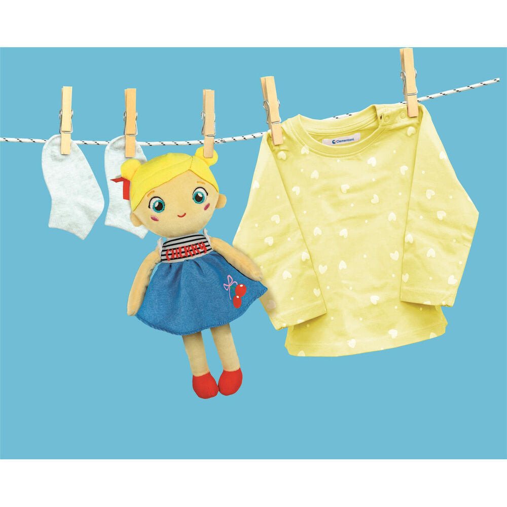 Muñeca de tela Cherry Terry con vestido azul y zapatos rojos - 3