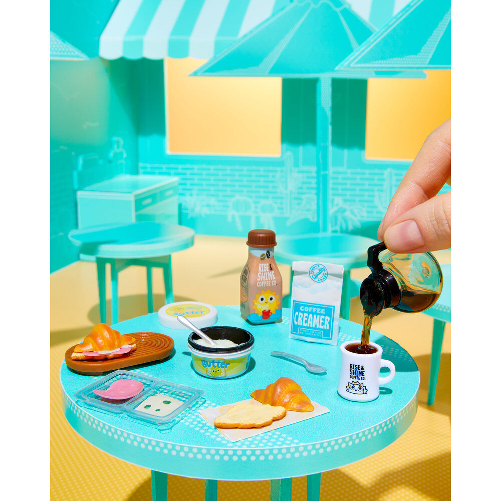 Cápsula MGA Miniverse Make It Mini Cafe Serie 6 con mini postres y accesorios - 5