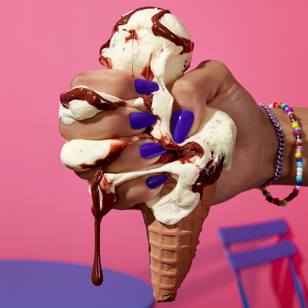 Kit MGA Slime Life para crear un helado de slime con chocolate y chispas - 13