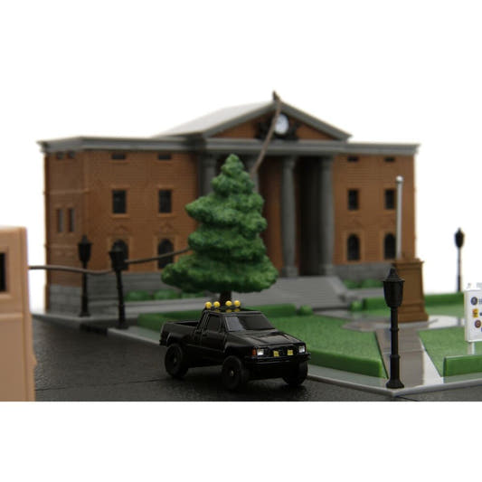 Diorama de la Plaza de la Corte de Hill Valley de Regreso al Futuro - 4