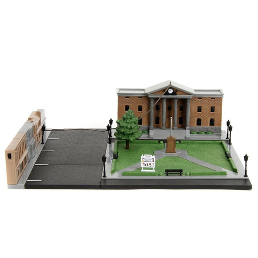 Diorama de la Plaza de la Corte de Hill Valley de Regreso al Futuro - 5