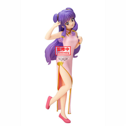 Figura de Shampoo de Ranma 1/2 con vestido rosa y cabello morado